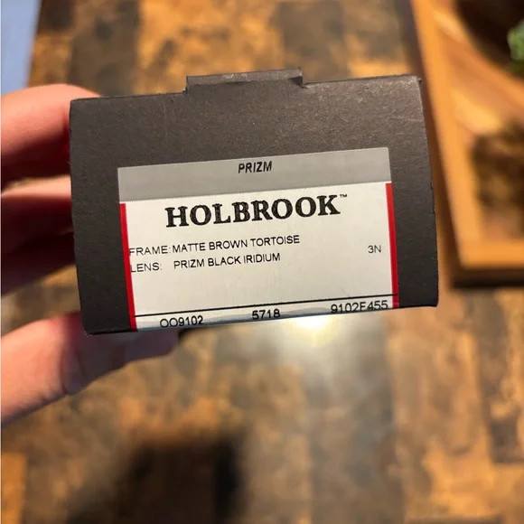 Oakley Holbrook Matte Brown Tortoise Sunglasses - Picture 4 of 4